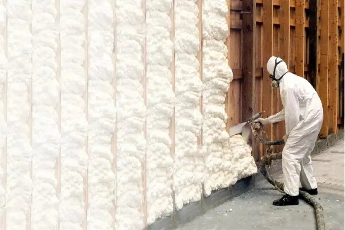 Can Spray Foam Insulation Reduce Noise?