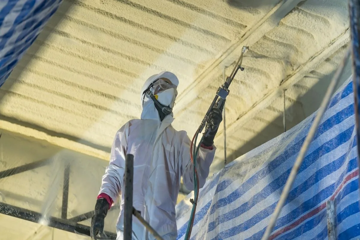 Why Choose Spray Foam Insulation: A Comprehensive Guide