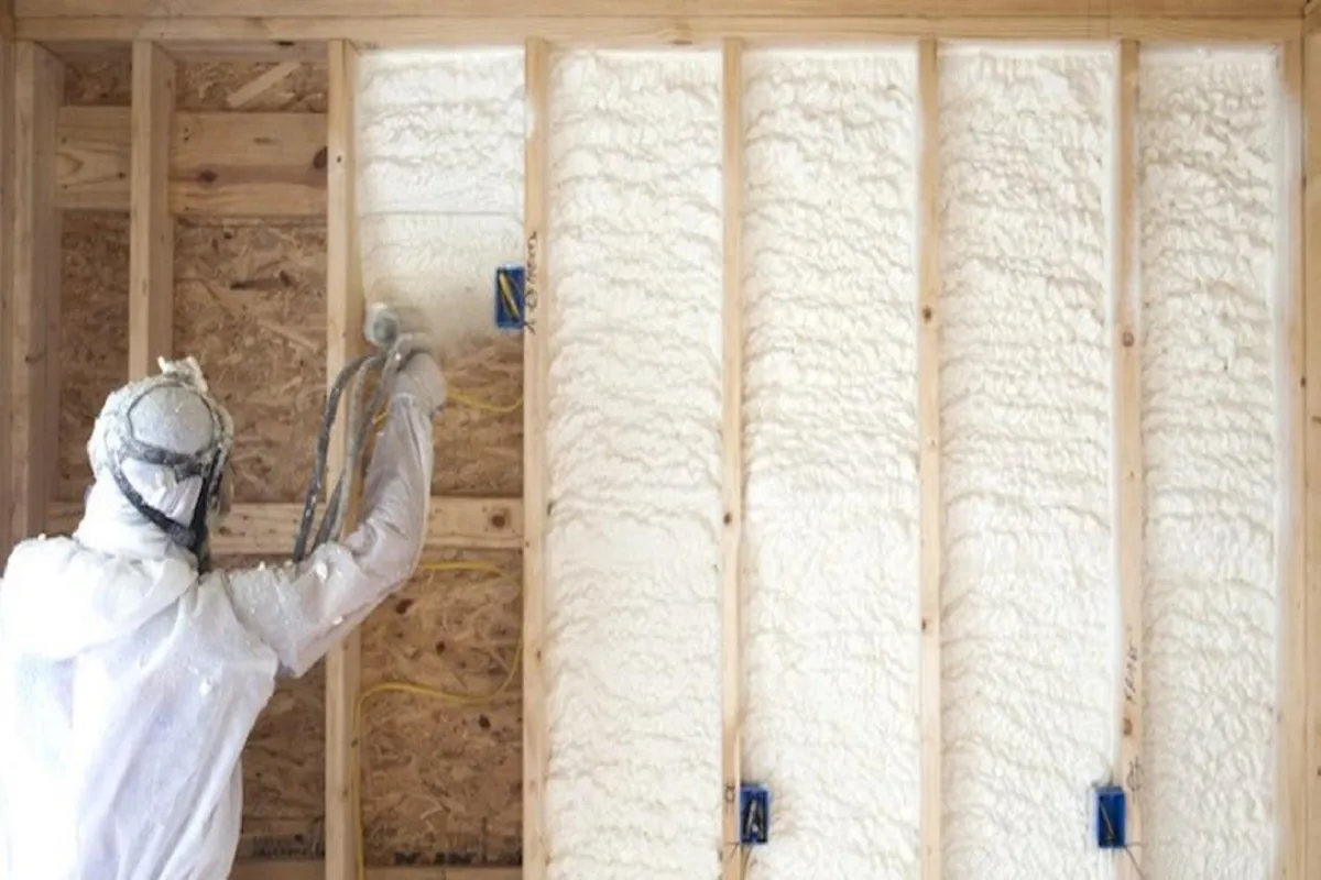 How Spray Foam Insulation Can Help Reduce Noise Pollution in Your Home