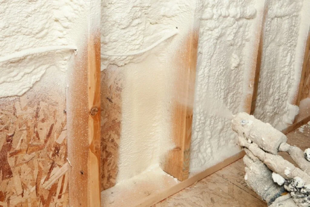 Why Is Spray Insulation Essential for New Home Construction?